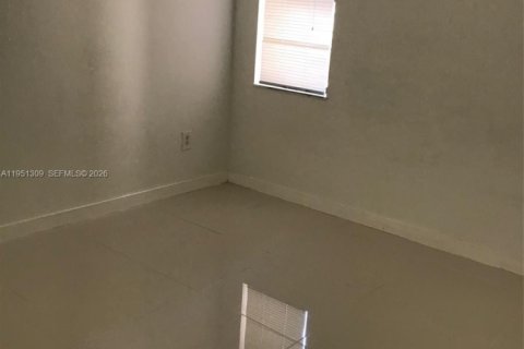 Copropriété à louer à Miami, Floride: 3 chambres, 93.74 m2 № 2007284 - photo 10