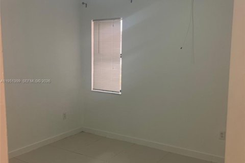 Copropriété à louer à Miami, Floride: 3 chambres, 93.74 m2 № 2007284 - photo 16