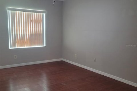 Condo in Orlando, Florida, 2 bedrooms № 2213352 - photo 8