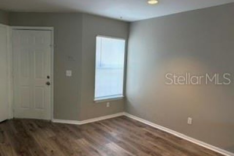 Copropriété à louer à Longwood, Floride: 2 chambres, 103.12 m2 № 2413769 - photo 2