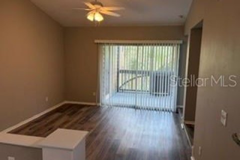 Copropriété à louer à Longwood, Floride: 2 chambres, 103.12 m2 № 2413769 - photo 3