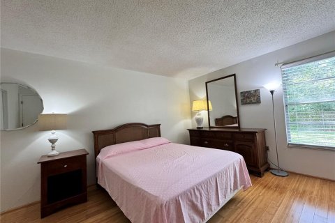 Condo in Bradenton, Florida, 2 bedrooms  № 1553004 - photo 14