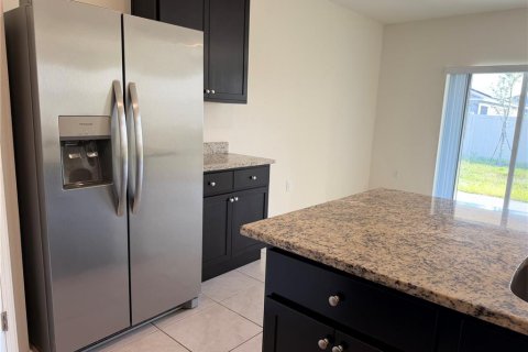 Casa en alquiler en Haines City, Florida, 4 dormitorios, 173.45 m2 № 2099174 - foto 5