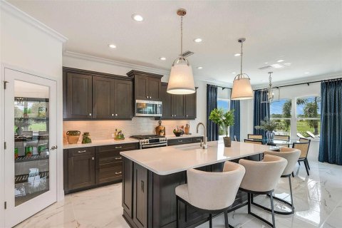 Casa en venta en Sarasota, Florida, 3 dormitorios, 196.02 m2 № 1898437 - foto 2
