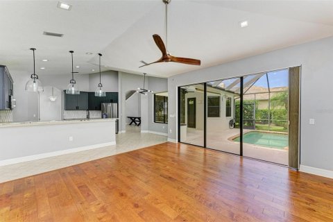 Casa en venta en Lakewood Ranch, Florida, 4 dormitorios, 244.33 m2 № 1778730 - foto 19