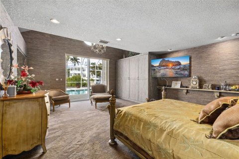 Villa ou maison à vendre à Sarasota, Floride: 4 chambres, 297.66 m2 № 2418418 - photo 25
