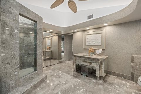 Villa ou maison à vendre à Sarasota, Floride: 4 chambres, 297.66 m2 № 2418418 - photo 30