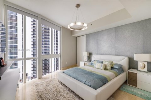 Купить кондоминиум в Санни-Айлс-Бич, Флорида 3 спальни, 257.15м2, № 2024417 - фото 21