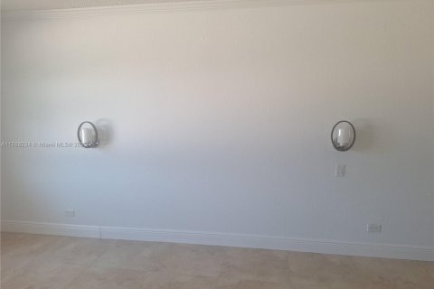 Condo in Sunny Isles Beach, Florida, 2 bedrooms  № 1585180 - photo 9