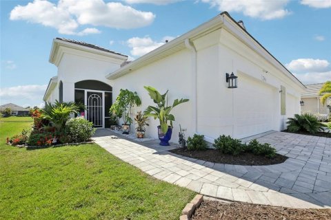 Apartment in Sarasota, Florida 2 bedrooms, 153.2 sq.m. № 2258508 - photo 17