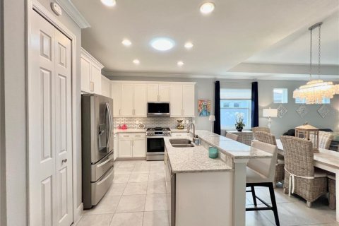 Apartment in Sarasota, Florida 2 bedrooms, 153.2 sq.m. № 2258508 - photo 14