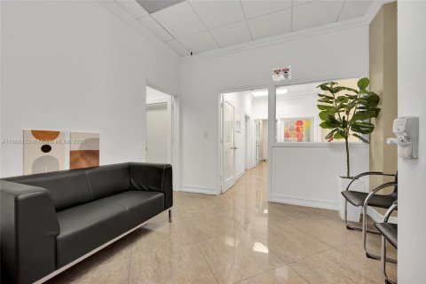 Immobilier commercial à vendre à Doral, Floride № 1925770 - photo 23