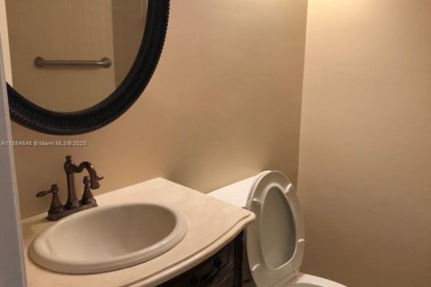 Copropriété à vendre à Oakland Park, Floride: 2 chambres, 82.68 m2 № 2035037 - photo 8