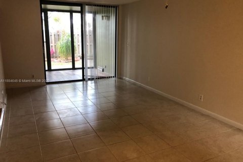 Copropriété à vendre à Oakland Park, Floride: 2 chambres, 82.68 m2 № 2035037 - photo 7