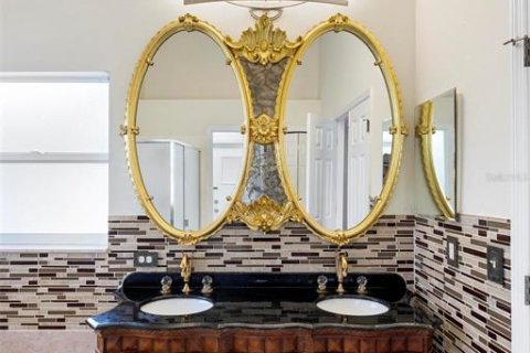 Casa en venta en Orlando, Florida, 4 dormitorios, 231.05 m2 № 1665982 - foto 17