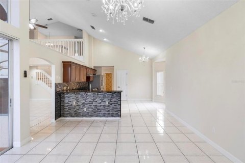 Casa en venta en Orlando, Florida, 4 dormitorios, 231.05 m2 № 1665982 - foto 3