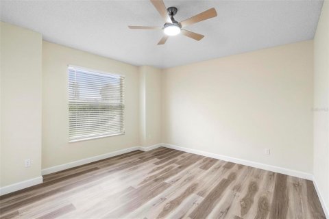 Casa en venta en Orlando, Florida, 4 dormitorios, 231.05 m2 № 1665982 - foto 29