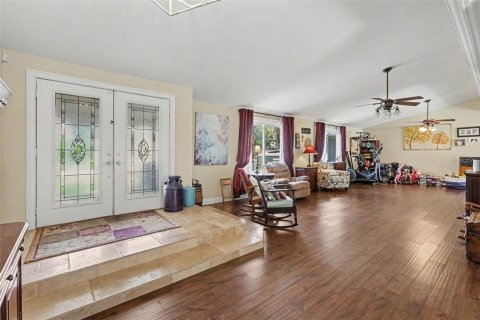 Villa ou maison à vendre à Valrico, Floride: 4 chambres, 278.43 m2 № 2284924 - photo 8