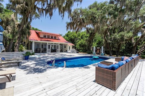 House in Keystone Heights, Florida 5 bedrooms, 285.02 sq.m. № 1767644 - photo 11