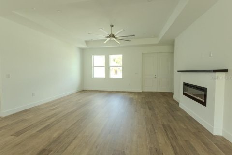 Casa en venta en North Port, Florida, 4 dormitorios, 157.38 m2 № 2196663 - foto 4