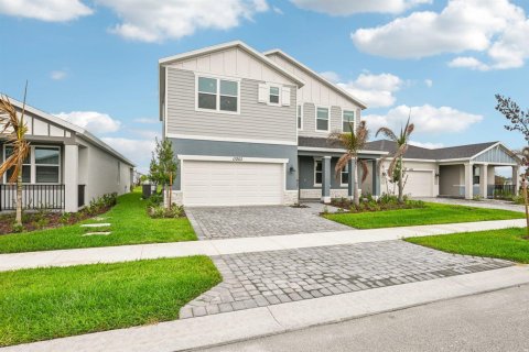House in Port St. Lucie, Florida 4 bedrooms, 262.91 sq.m. № 2185658 - photo 4