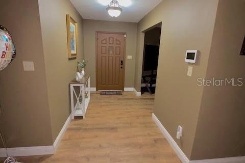 Casa en venta en Kissimmee, Florida, 5 dormitorios, 208.29 m2 № 1835590 - foto 9