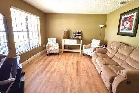 Casa en venta en Kissimmee, Florida, 5 dormitorios, 208.29 m2 № 1835590 - foto 13