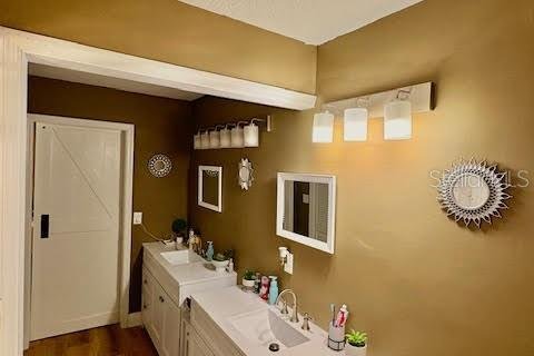 Casa en venta en Kissimmee, Florida, 5 dormitorios, 208.29 m2 № 1835590 - foto 17