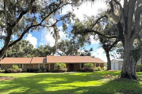 Casa en venta en Kissimmee, Florida, 5 dormitorios, 208.29 m2 № 1835590 - foto 19