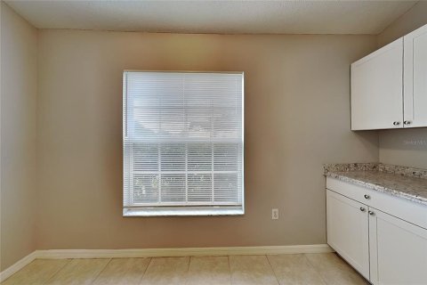Villa ou maison à louer à Lakeland, Floride: 3 chambres, 114.08 m2 № 2418746 - photo 6