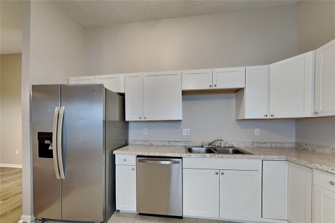 Villa ou maison à louer à Lakeland, Floride: 3 chambres, 114.08 m2 № 2418746 - photo 7