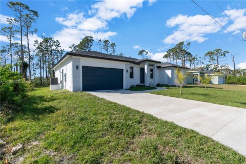 Casa en venta en Port Charlotte, Florida, 4 dormitorios, 167.22 m2 № 1946175 - foto 26
