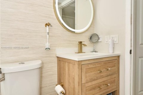 Condominio en venta en Cutler Bay, Florida, 1 dormitorio, 70.61 m2 № 1993650 - foto 11