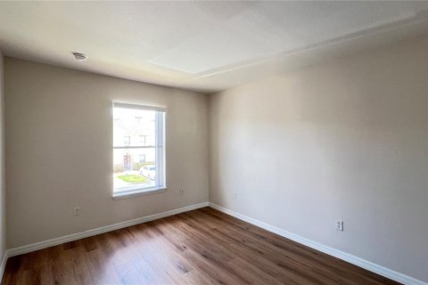 Townhouse in Kissimmee, Florida 4 bedrooms, 174.66 sq.m. № 2291454 - photo 27