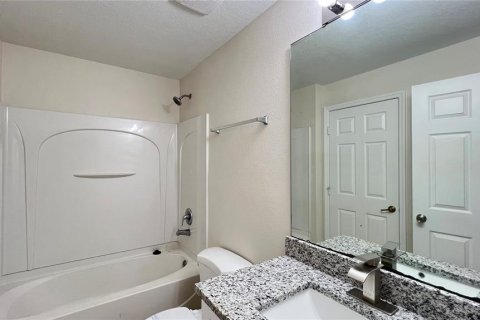 Townhouse in Kissimmee, Florida 4 bedrooms, 174.66 sq.m. № 2291454 - photo 7