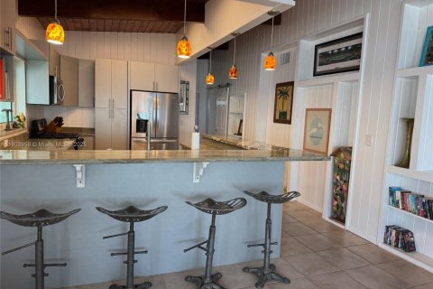 Apartment in Key Largo, Florida 3 bedrooms, 159.61 sq.m. № 2012943 - photo 3