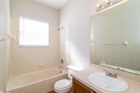 Casa en venta en Kissimmee, Florida, 4 dormitorios, 221.48 m2 № 2309930 - foto 10