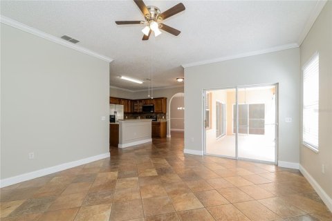 Casa en venta en Kissimmee, Florida, 4 dormitorios, 221.48 m2 № 2309930 - foto 4