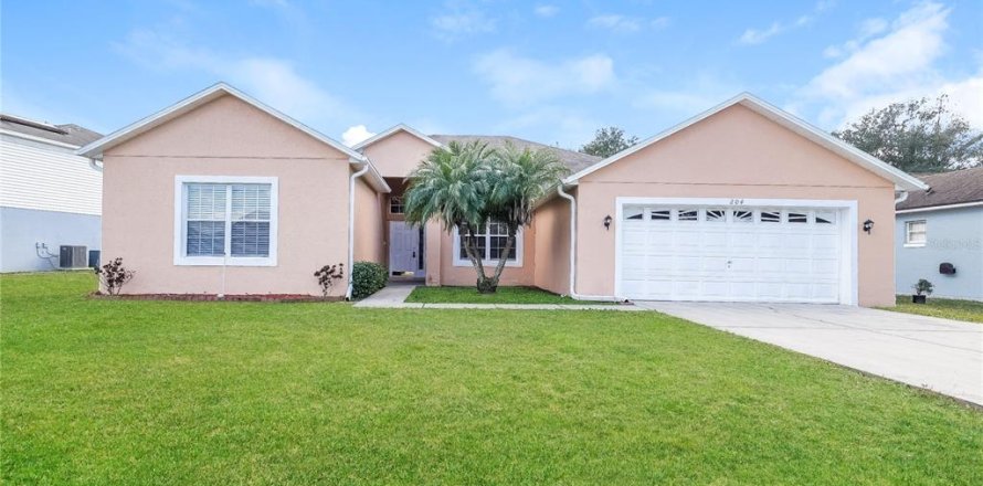 Casa en Kissimmee, Florida 4 dormitorios, 221.48 m2 № 2309930