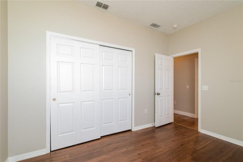 Casa en venta en Kissimmee, Florida, 4 dormitorios, 221.48 m2 № 2309930 - foto 12