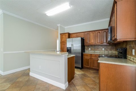 Casa en venta en Kissimmee, Florida, 4 dormitorios, 221.48 m2 № 2309930 - foto 5