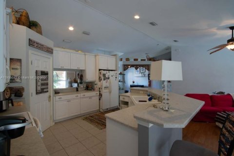 Villa ou maison à vendre à Ormond Beach, Floride: 3 chambres № 1956667 - photo 7