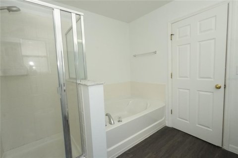 Villa ou maison à louer à Clermont, Floride: 5 chambres, 272.95 m2 № 2388720 - photo 22