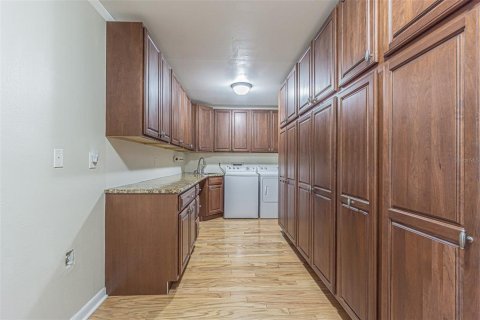 Villa ou maison à vendre à Lutz, Floride: 4 chambres, 295.24 m2 № 1807214 - photo 11