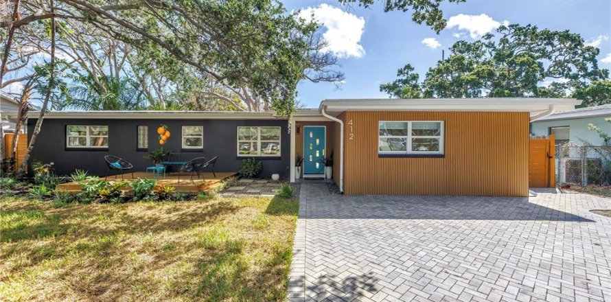 Villa ou maison à Dunedin, Floride 4 chambres, 204.38 m2 № 1916447