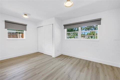 Villa ou maison à louer à Dunedin, Floride: 4 chambres, 204.38 m2 № 1916447 - photo 19