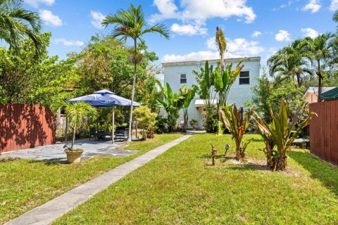 Commercial property in Hollywood, Florida 94.85 sq.m. № 2174284 - photo 20
