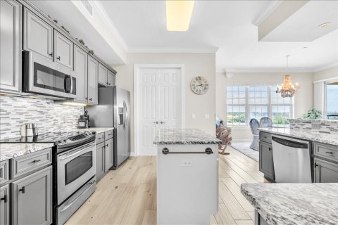 Купить кондоминиум в Энглвуд, Флорида 11 комнат, 256.5м2, № 2092031 - фото 15