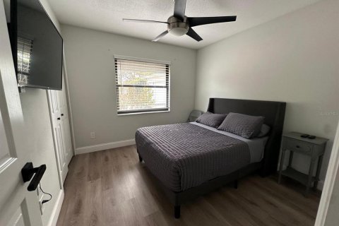 Villa ou maison à louer à Altamonte Springs, Floride: 4 chambres, 179.3 m2 № 2106319 - photo 11