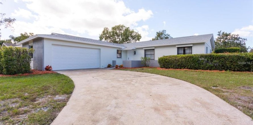 Villa ou maison à Altamonte Springs, Floride 4 chambres, 179.3 m2 № 2106319